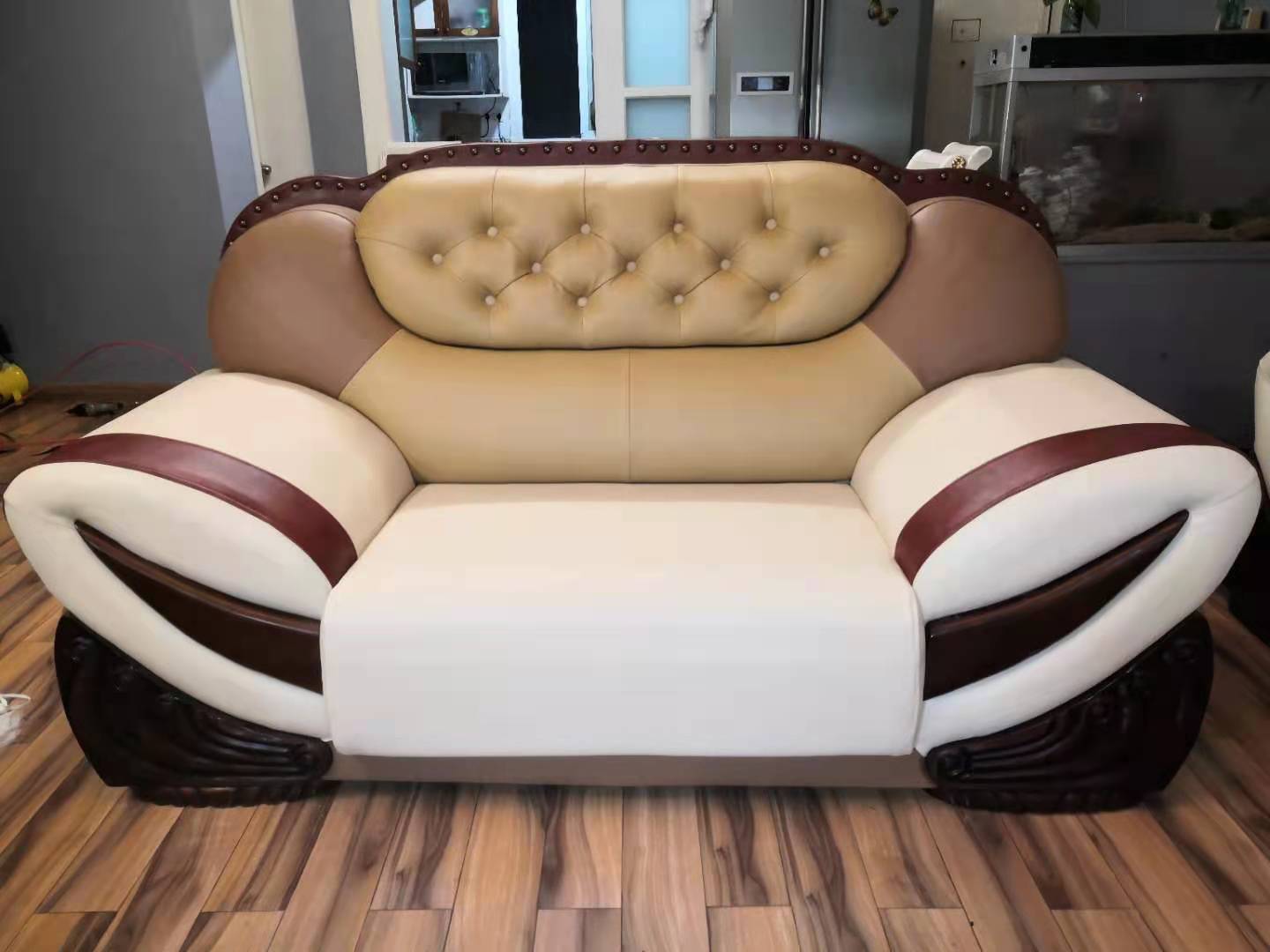 单人欧式沙发翻新换皮前后对比